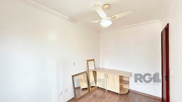 Casa em Porto Alegre, no bairro Hípica, com 3 dormitório(s), e 3 banheiros, à venda. — foto 26