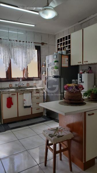 Casa para Venda - 146.68m², 3 dormitórios, sendo 1 suites, 2 vagas - Altos do Ipê — foto 8