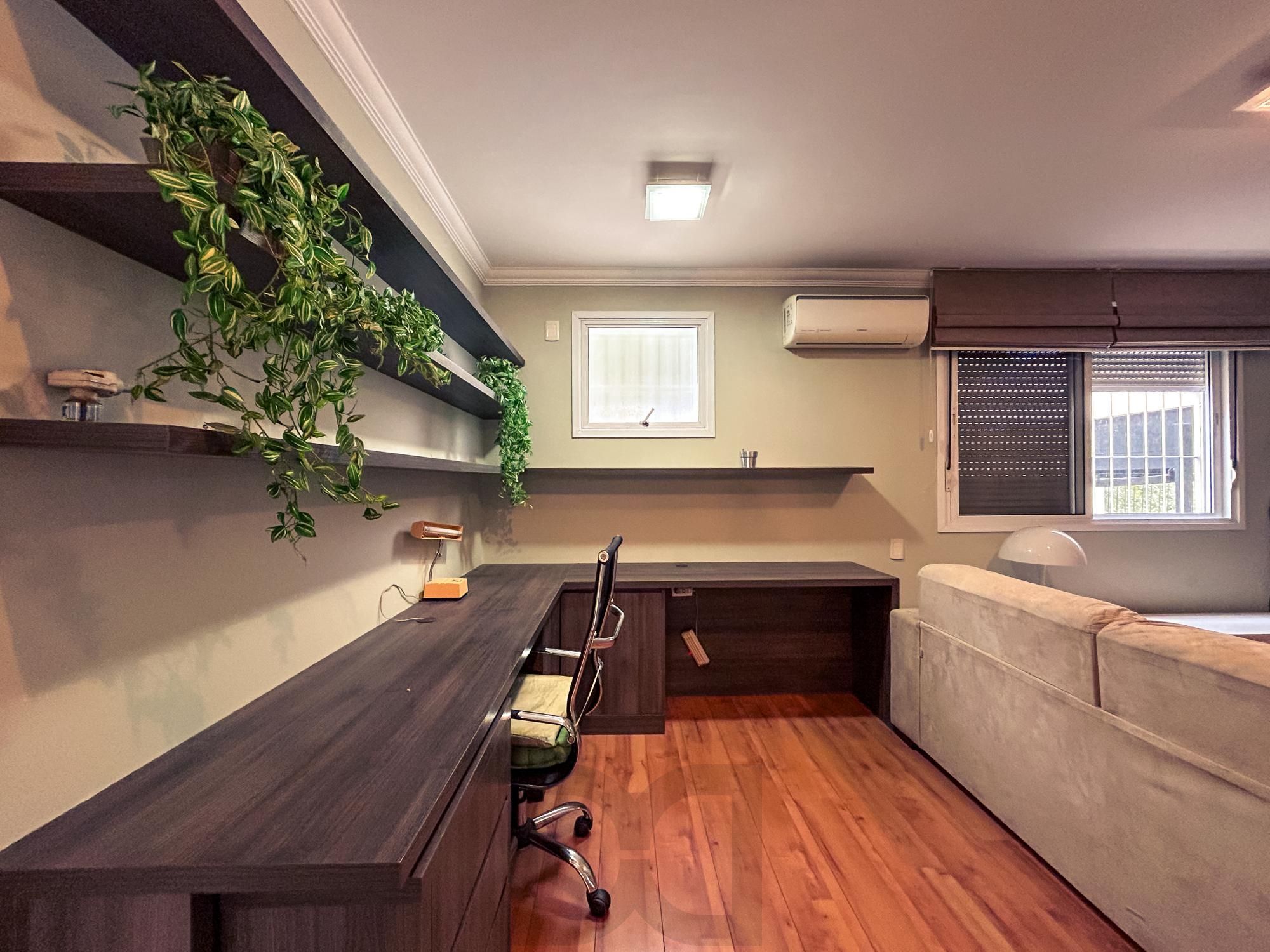 Casa em Porto Alegre, no bairro Espírito Santo, com 3 dormitório(s), e 3 banheiros, à venda. — foto 17