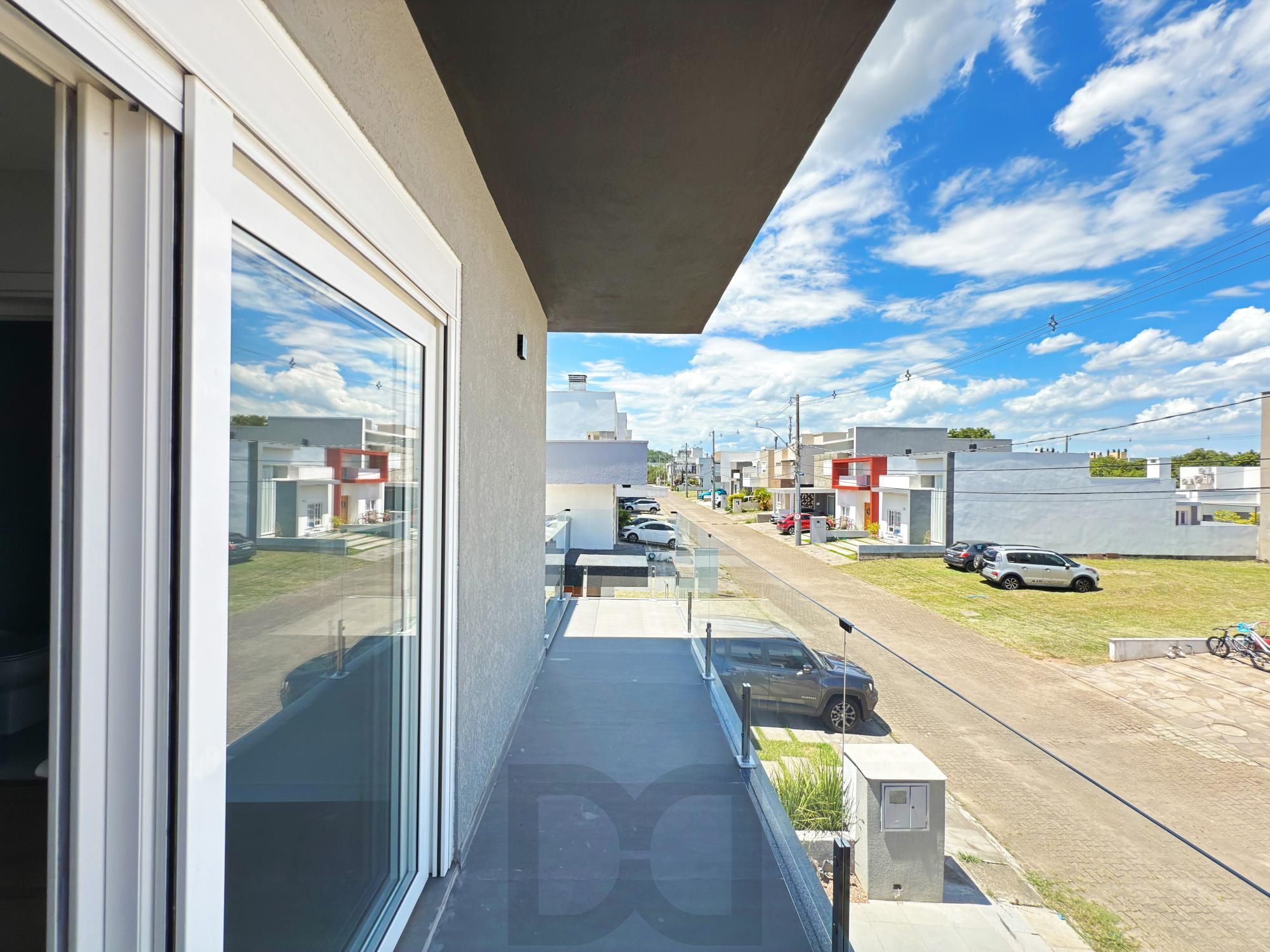 Casa 4 dormitórios( 1 dorm térreo) no Condomínio Villa Amalfi, na zona sul de Porto Alegre. — foto 43