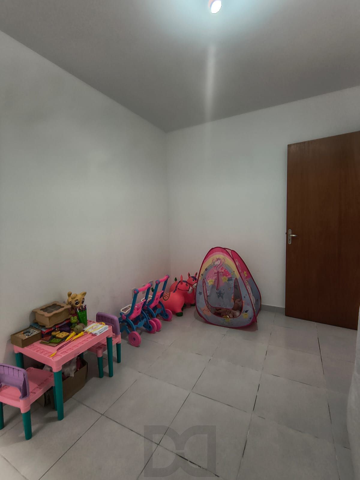 Casa terrea de 3 dormitorios sendo uma suite no bairro Hipica — foto 12
