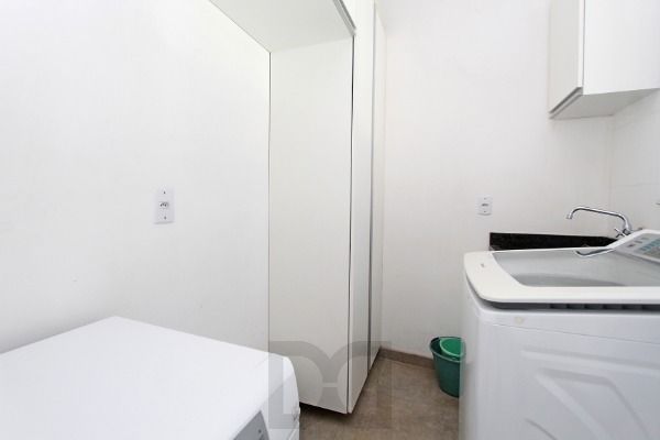 No Mirante do Lago, casa para Venda - Com 5 dormitórios, sendo 4 suites, 2 vagas - Lagos De Nova Ipanema — foto 16