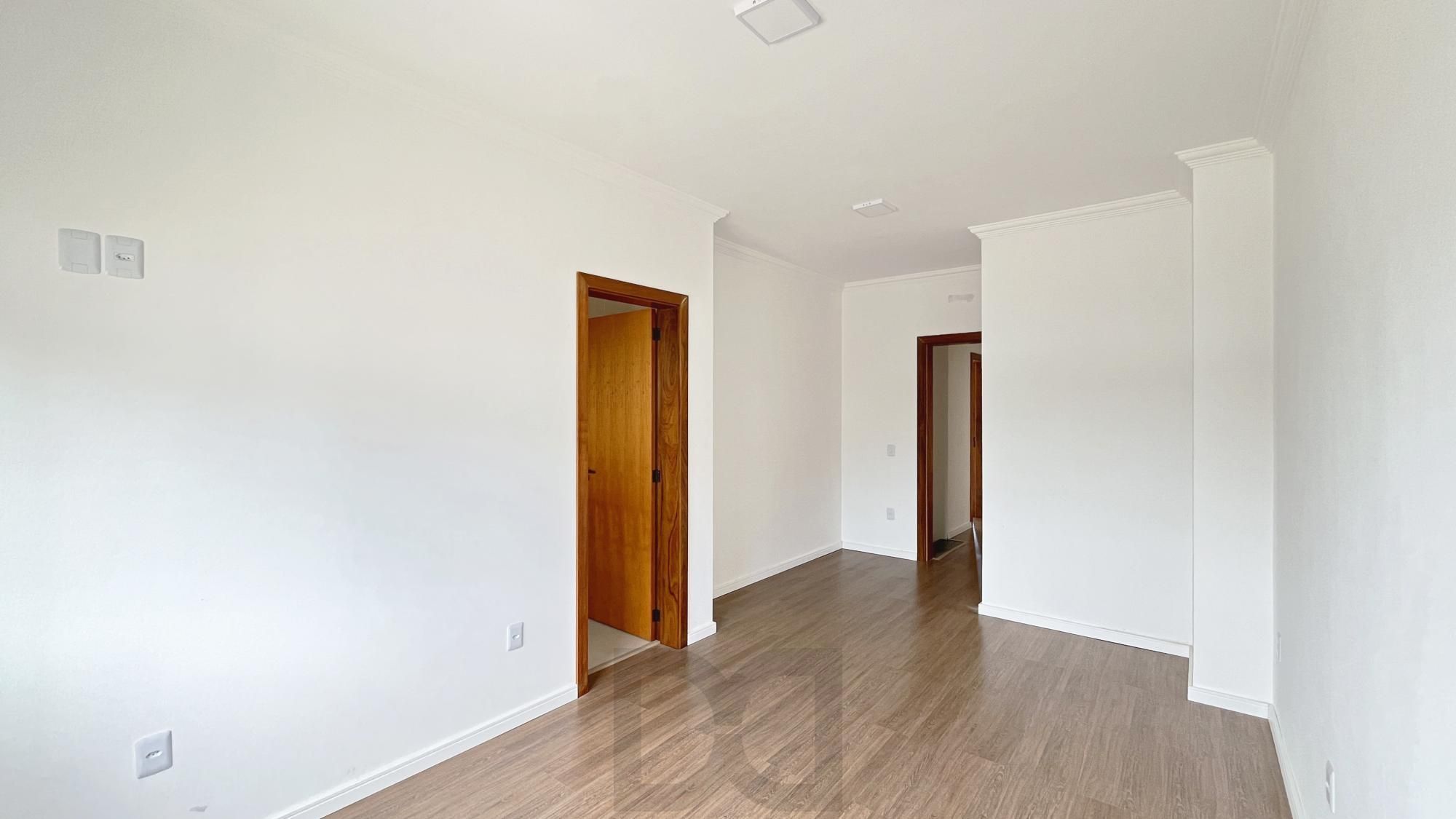 Casa em Porto Alegre, no bairro Hípica, com 3 dormitório(s), e 3 banheiros, à venda. — foto 32
