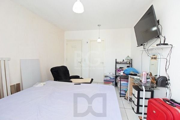 Casa em Porto Alegre, no bairro Aberta dos Morros, com 3 dormitório(s), e 3 banheiros, à venda. — foto 28