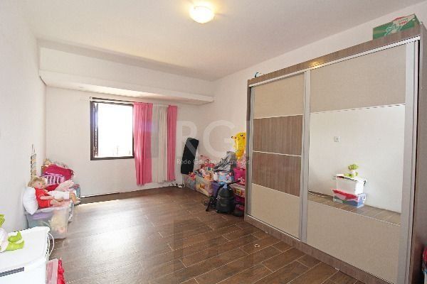 Casa para Venda - 400m², 4 dormitórios, sendo 2 suites, 4 vagas - Guarujá — foto 13