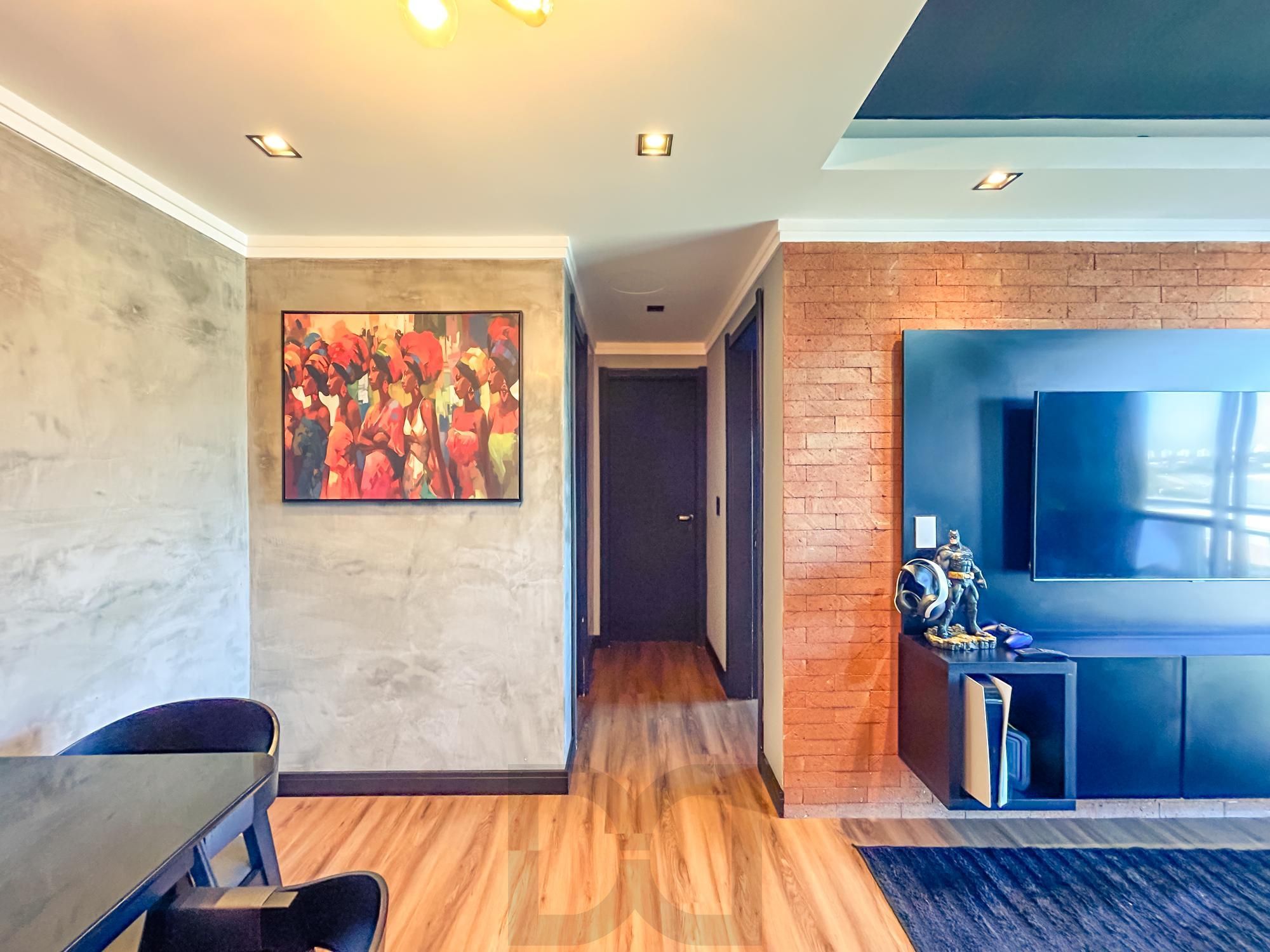 Apartamento mobiliado de 2 dormitórios com 1 suíte no bairro Cristal — foto 11