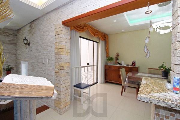 Casa para Venda - 300m², 3 dormitórios, sendo 1 suites, 2 vagas - Ipanema — foto 13