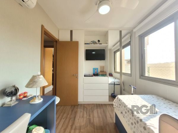 Apartamento em Porto Alegre, no bairro Cavalhada, com 3 dormitório(s), e 3 banheiros, à venda. — foto 18