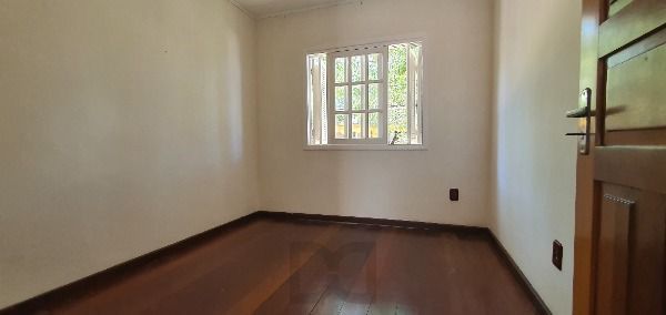 Casa para Venda - 160m², 4 dormitórios, sendo 2 suites, 4 vagas - Urubatã — foto 4