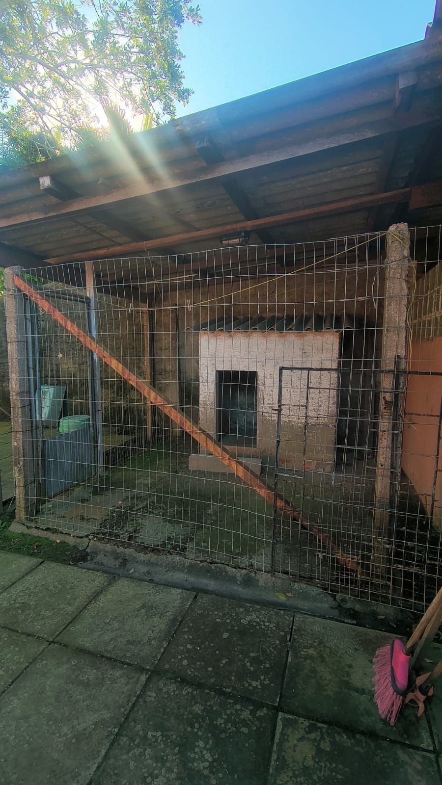 Casa a venda de 3 dormitórios no bairro Guarujá — foto 22