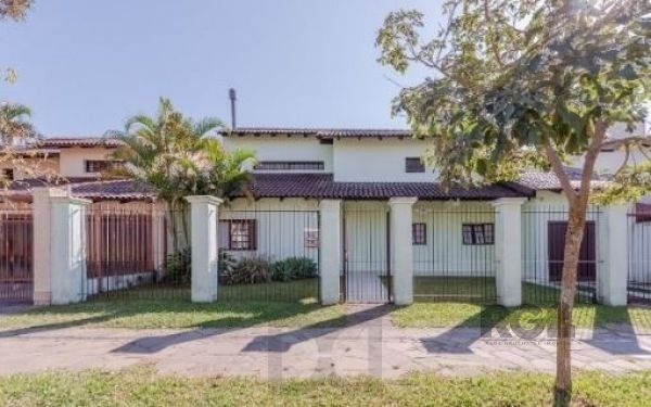 Casa em Porto Alegre, no bairro Aberta dos Morros, com 4 dormitório(s), e 4 banheiros, à venda. — foto 1