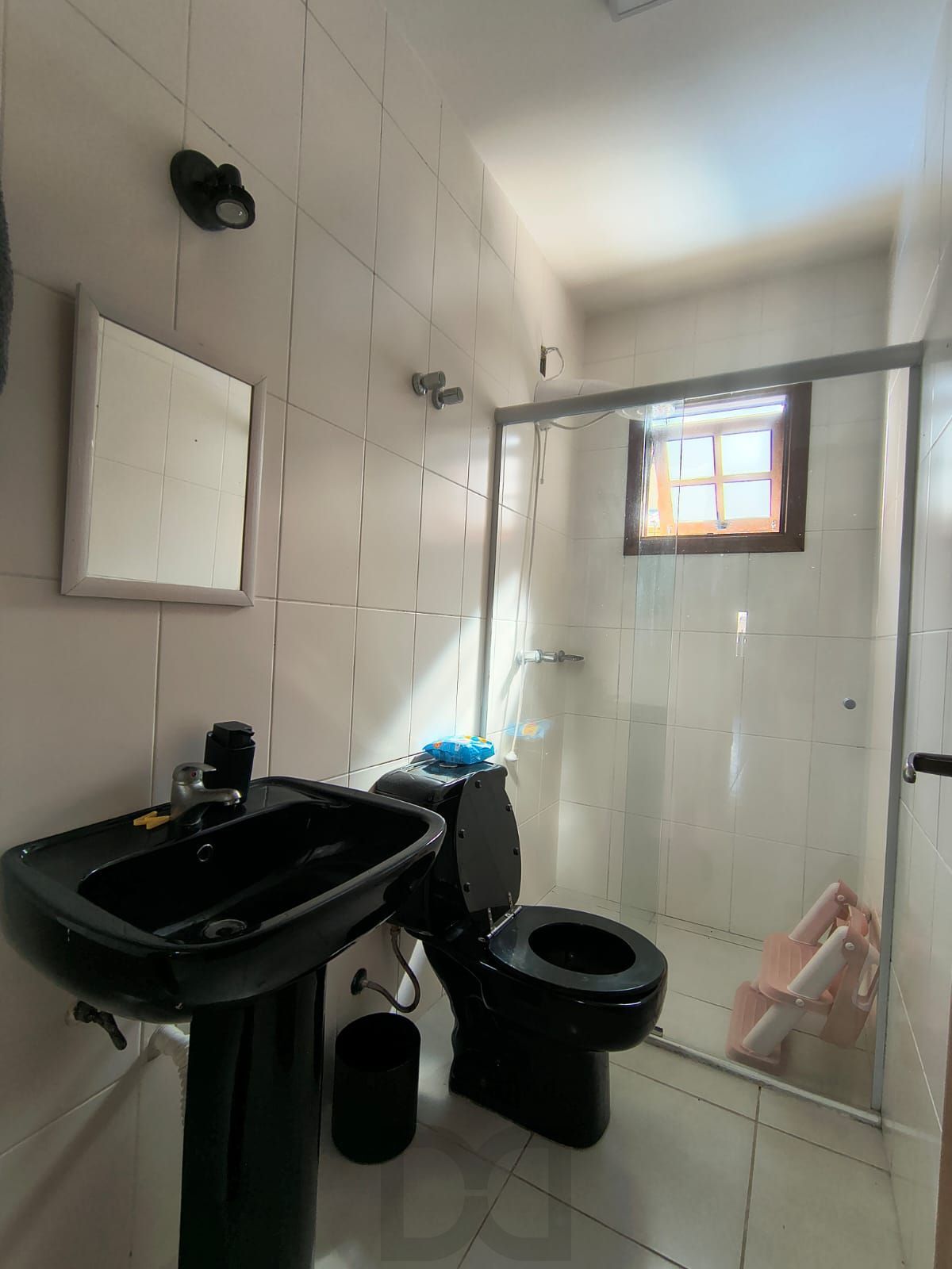 Casa terrea de 3 dormitorios sendo uma suite no bairro Hipica — foto 15
