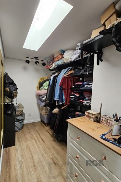 Casa em Porto Alegre, no bairro Hípica, com 3 dormitório(s), e 3 banheiros, à venda. — foto 40