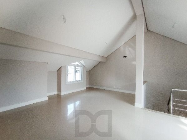 Casa para Venda - 253m², 3 dormitórios, sendo 3 suites, 2 vagas - Vila Assunção — foto 29