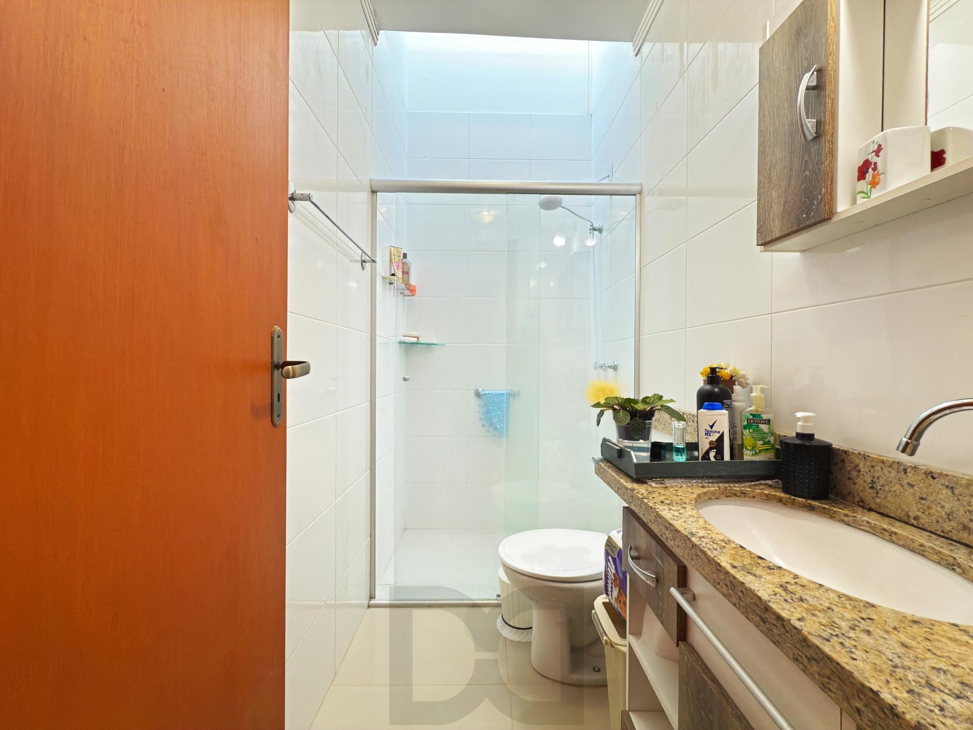 Casa para Venda - 138m², 3 dormitórios, sendo 1 suites, 2 vagas - Hípica — foto 34