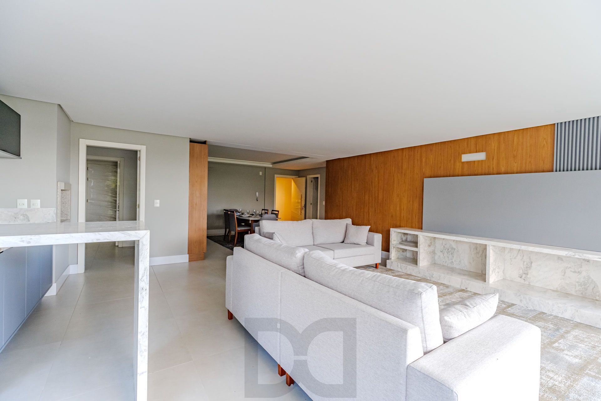 Apartamento - 3 dormitórios, sendo 3 suites, 4 vagas - Vila Assunção — foto 10