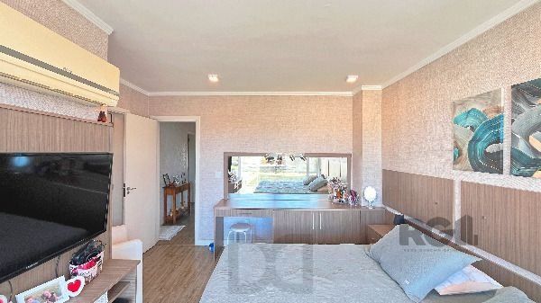Casa em Porto Alegre, no bairro Hípica, com 3 dormitório(s), e 3 banheiros, à venda. — foto 35