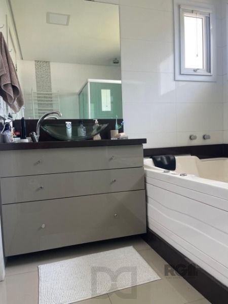 Casa Condominio em Porto Alegre, no bairro Jardim Carvalho, com 3 dormitório(s), à venda. — foto 59