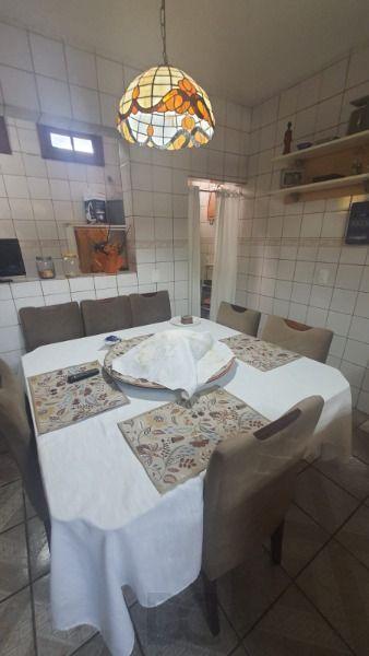 Casa em Porto Alegre, no bairro Nonoai, com 3 dormitório(s), e 3 banheiros, à venda. — foto 10