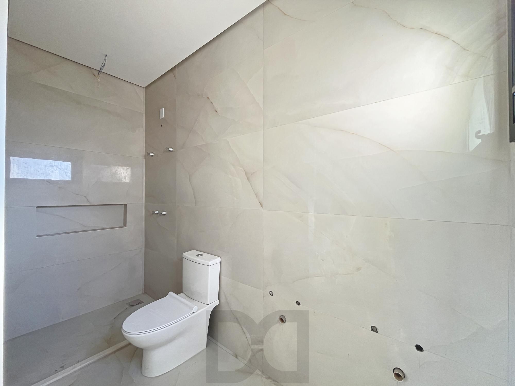 Casa em Porto Alegre, no bairro Hípica, com 3 dormitório(s), e 3 banheiros, à venda. — foto 22