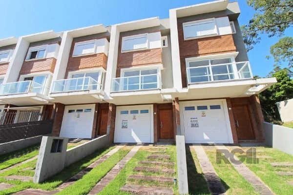 Sobrado para Venda - 100m², 3 dormitórios, sendo 3 suites, 2 vagas - Portal Do Guarujá — foto 3