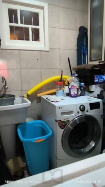 Casa em Porto Alegre, no bairro Hípica, com 3 dormitório(s), e 3 banheiros, à venda. — foto 6