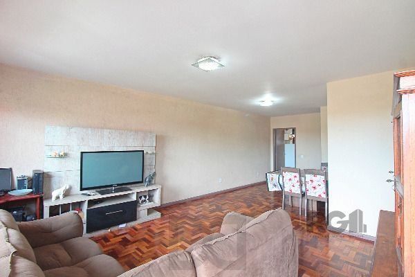 Predio em Porto Alegre, no bairro Hípica, e 0 banheiros, à venda. — foto 22
