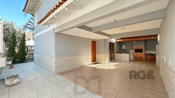 Casa em Porto Alegre, no bairro Espírito Santo, com 3 dormitório(s), e 3 banheiros, à venda. — foto 12