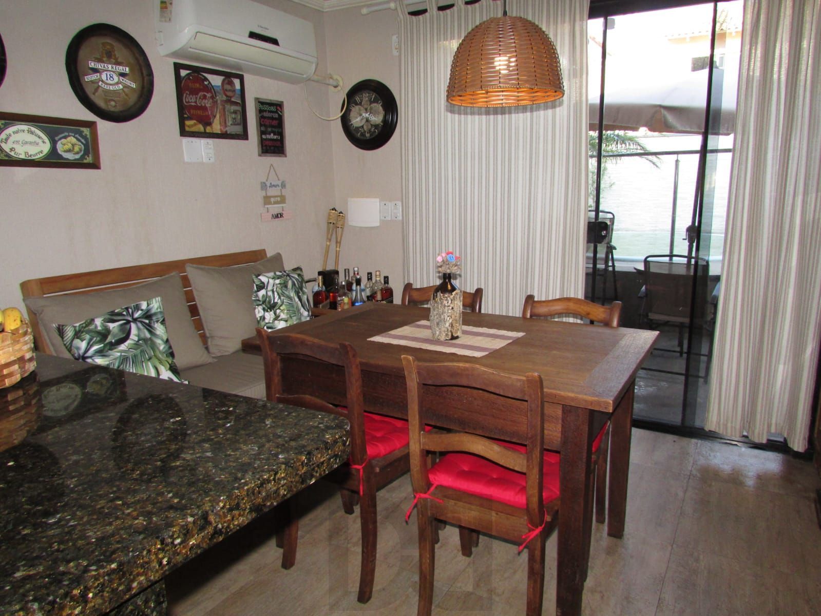 Casa na Zona sul de Porto Alegre com 02 dormitórios e pátio. — foto 5