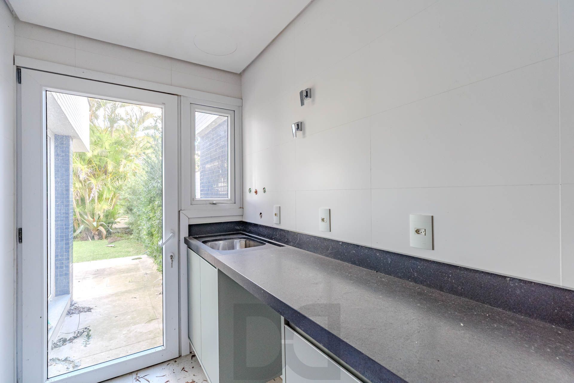 Apartamento - 3 dormitórios, sendo 3 suites, 4 vagas - Vila Assunção — foto 17