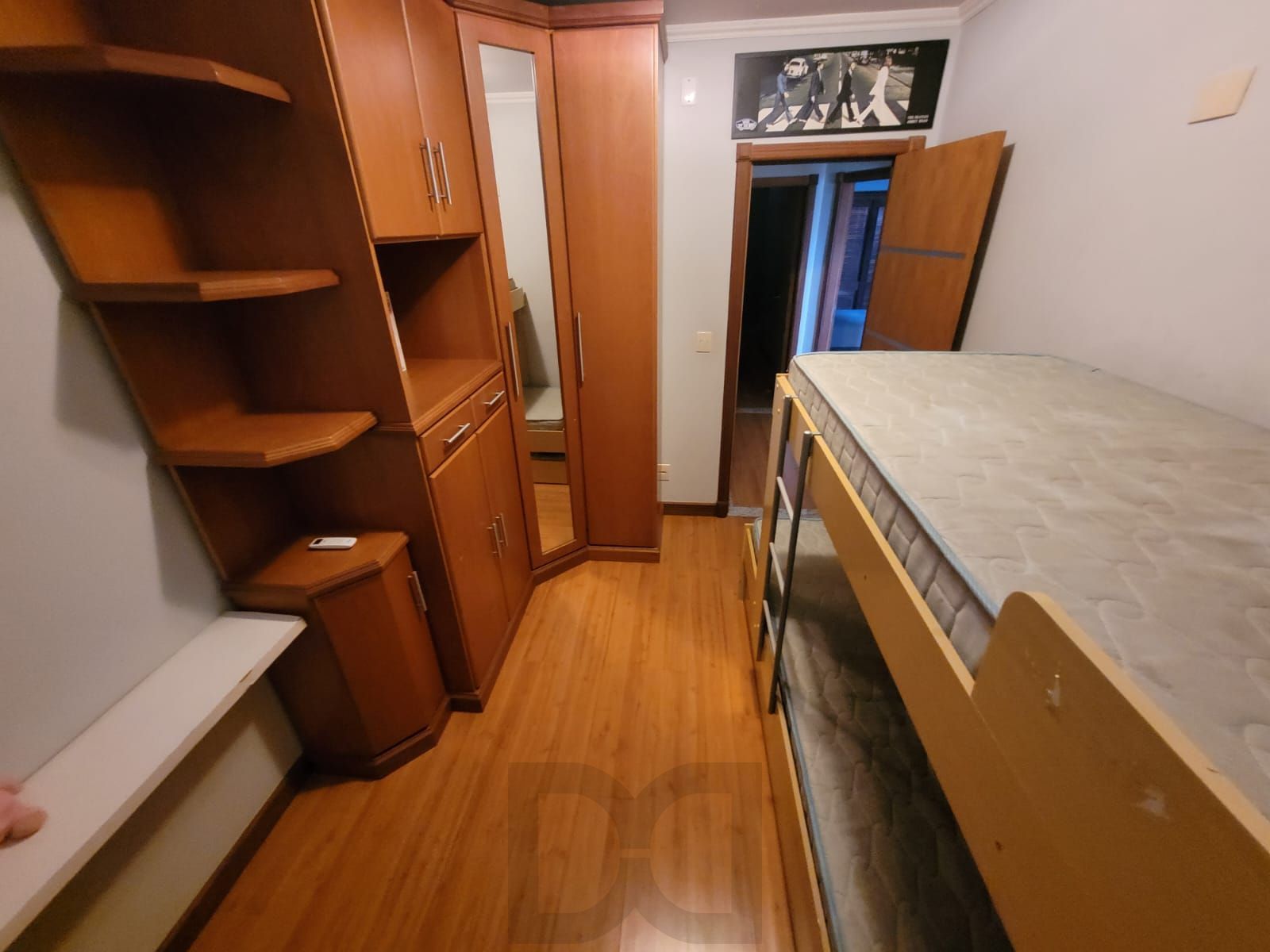 Casa Mobiliada com 3 Dormitórios à Venda — foto 20