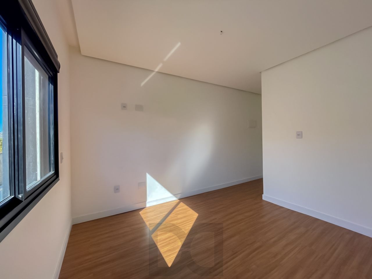 Casa Condominio em Porto Alegre, no bairro Ipanema, com 3 dormitório(s), e 3 banheiros, à venda. — foto 23