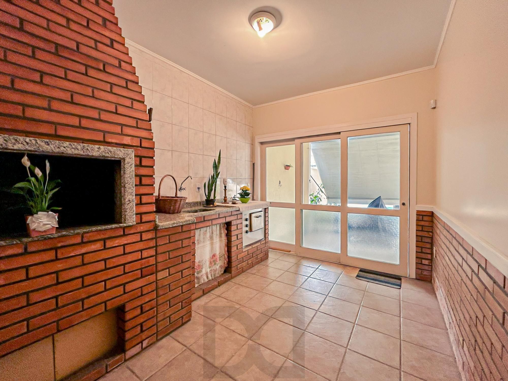 Casa 4 dormitórios 295m2 área construída bairro Nonoai — foto 30