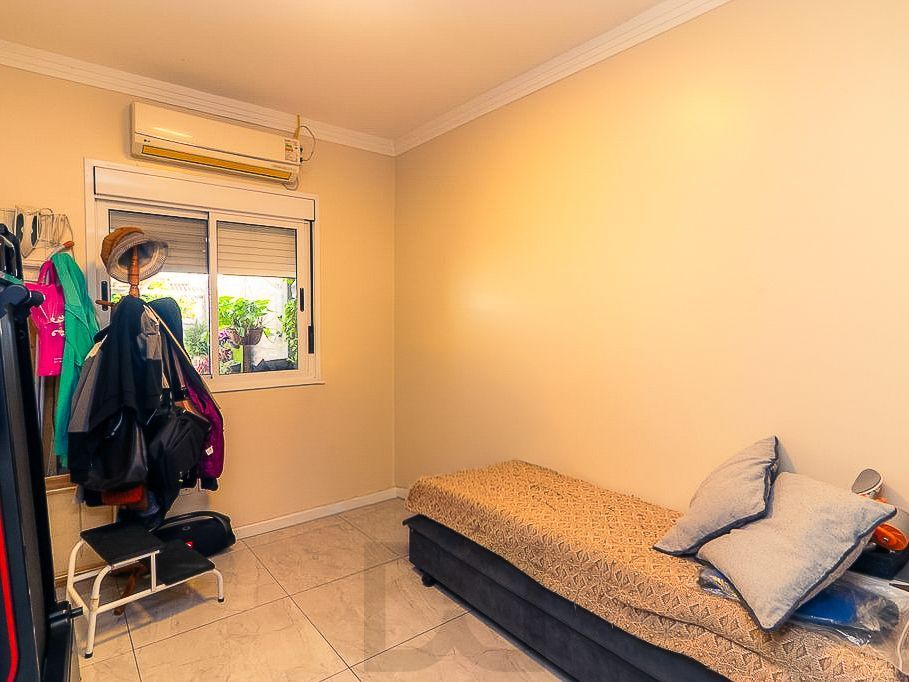 Hípica- Casa 2 dormitórios, mezanino, área gourmet- Venda!! — foto 7