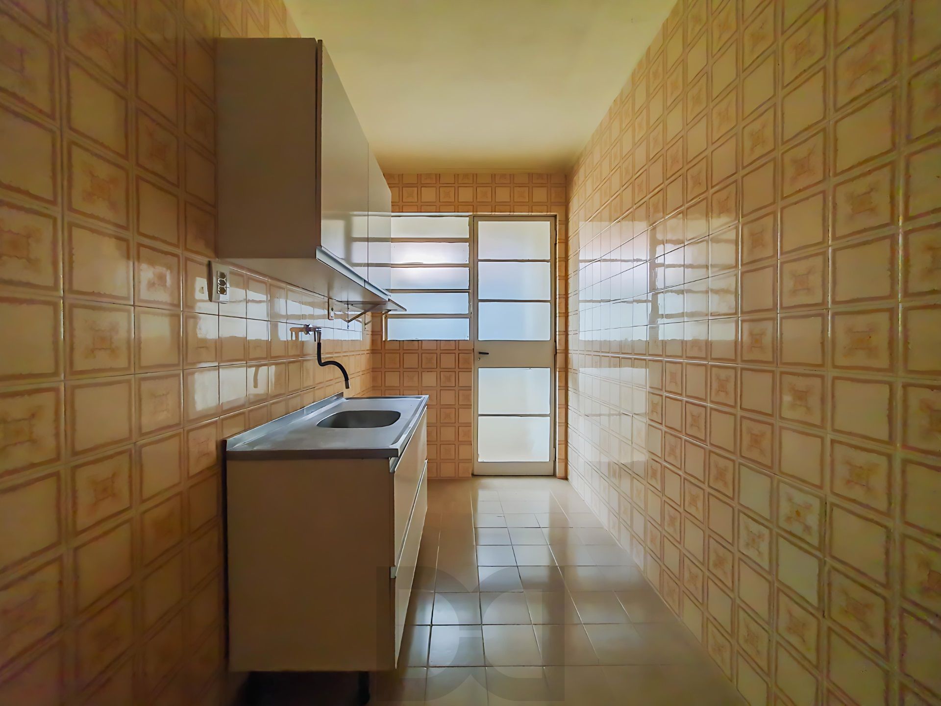Apartamento térreo em excelente localização — foto 14