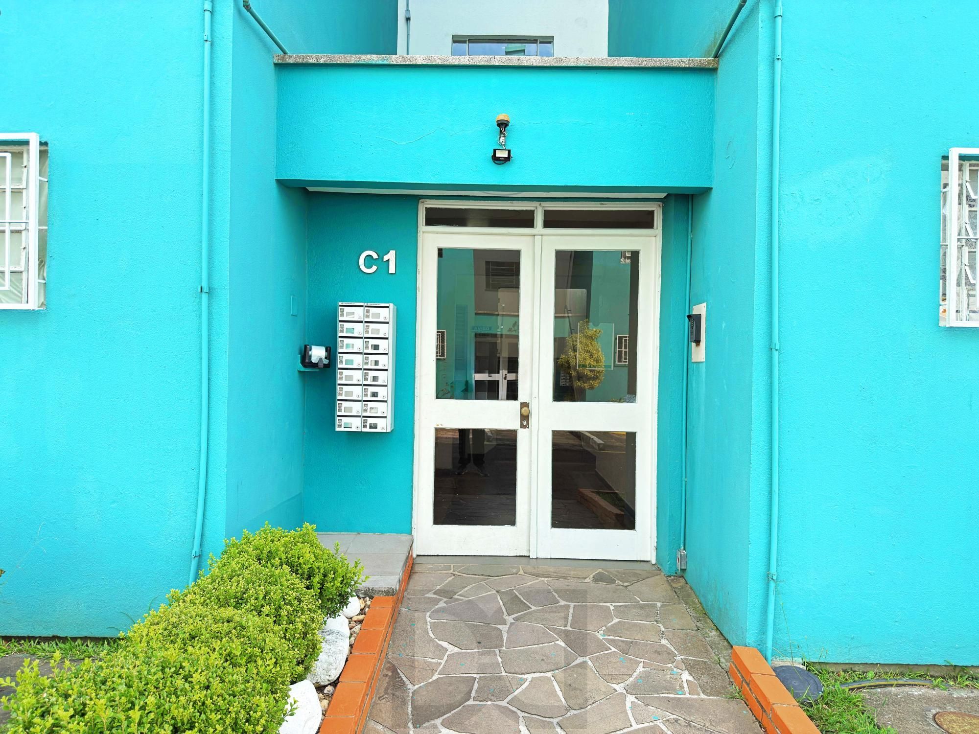Apartamento de 2 dormitórios junto a Protásio Alves — foto 3