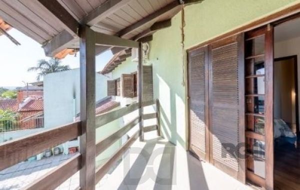 Casa em Porto Alegre, no bairro Aberta dos Morros, com 4 dormitório(s), e 4 banheiros, à venda. — foto 18