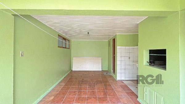 Casa em Porto Alegre, no bairro Guarujá, com 2 dormitório(s), e 2 banheiros, à venda. — foto 26