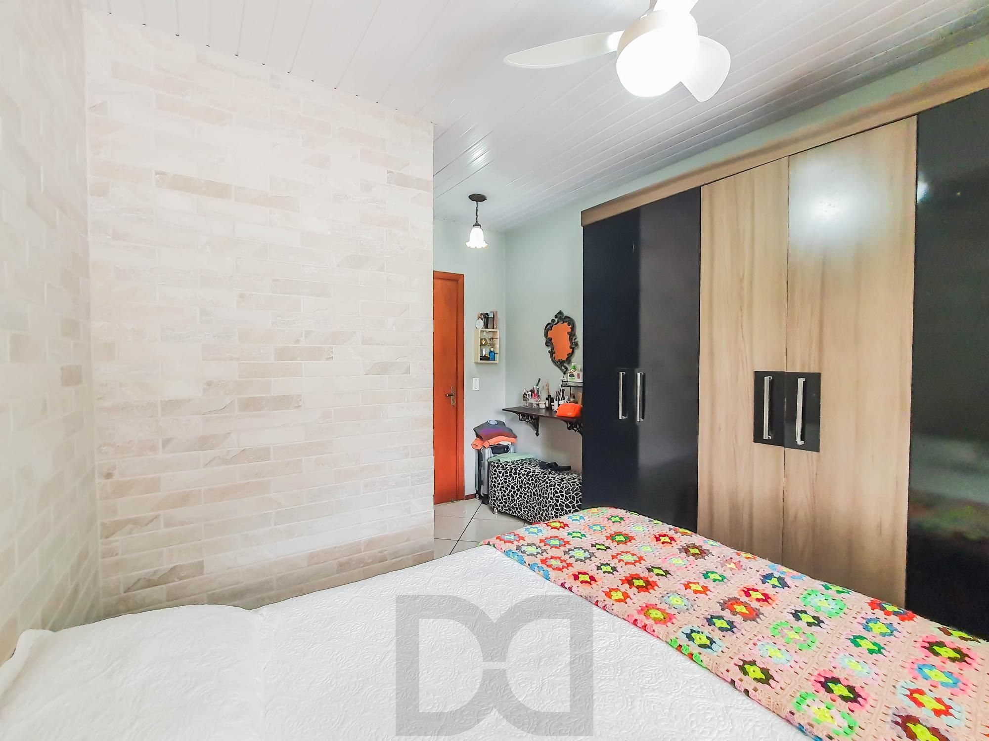 Casa térrea 3 dormitórios totalmente reformada área de churrasco coberta e entrada lateral ! — foto 24