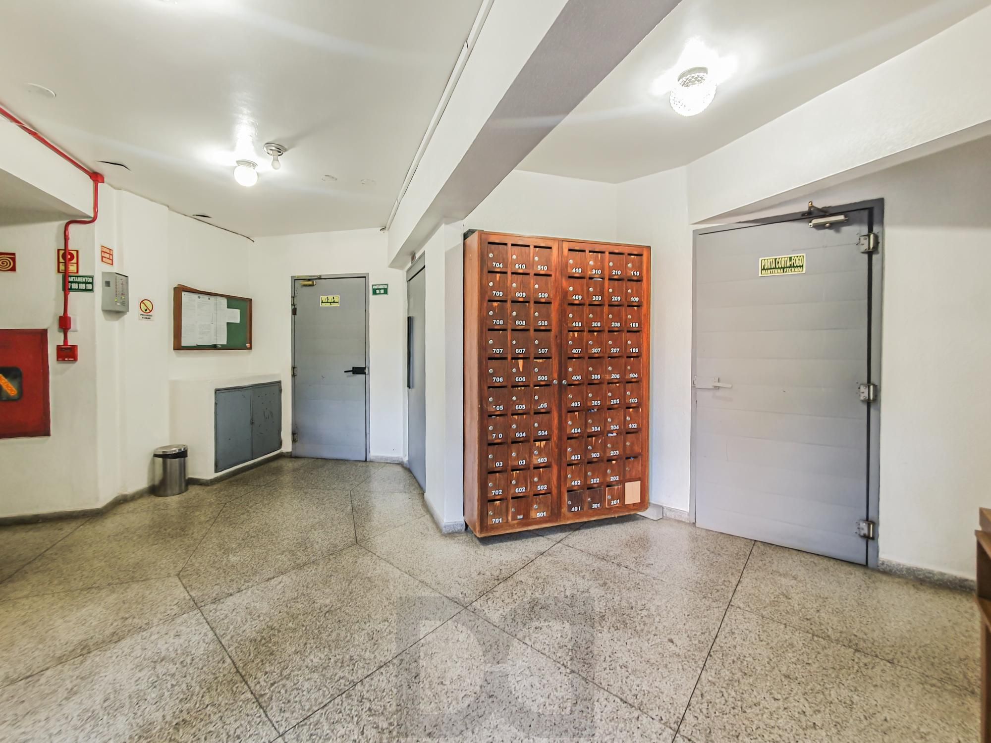 Belo apartamento de 1 quarto, localizado na Avenida da Cavalhada, — foto 3