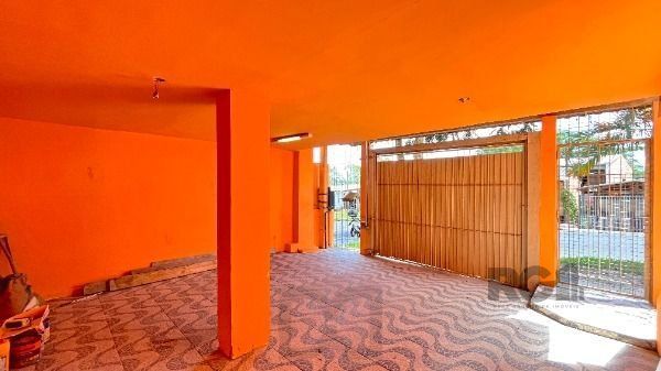 Casa para Venda - 144m², 2 dormitórios, 2 vagas - Lomba do Pinheiro — foto 47
