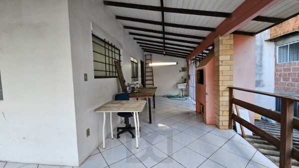 Casa em Porto Alegre, no bairro Hípica, à venda. — foto 11