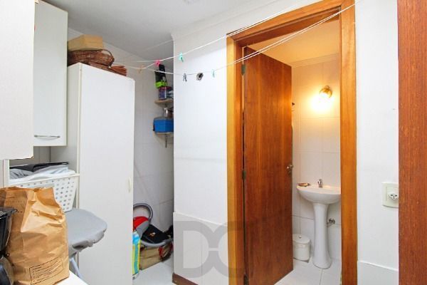 Casa Condominio em Porto Alegre, no bairro Cristal, com 4 dormitório(s), e 4 banheiros, à venda. — foto 27