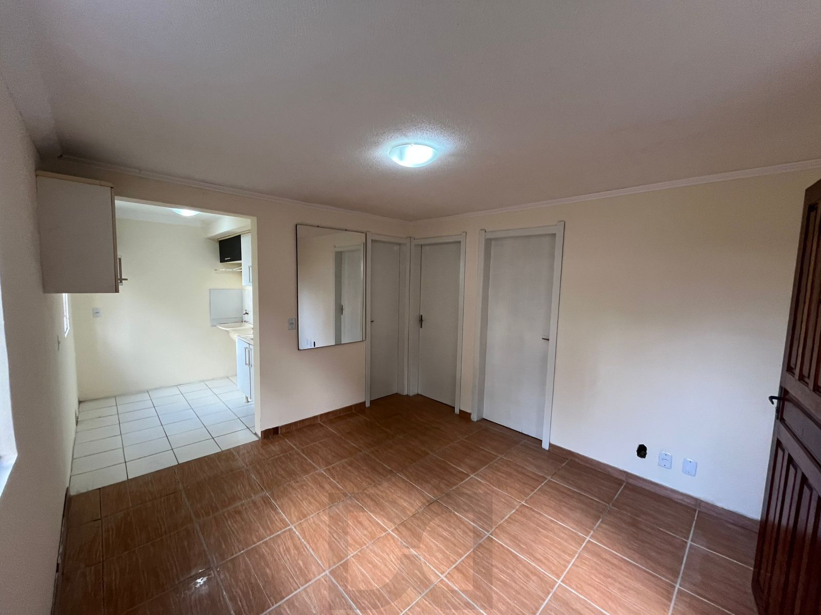 Apartamento térreo de 2 dormitórios semi mobiliado no bairro Restinga — foto 2