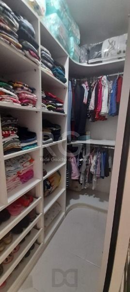 Casa para Venda - 374m², 4 dormitórios, sendo 1 suites, 3 vagas - Guarujá — foto 21