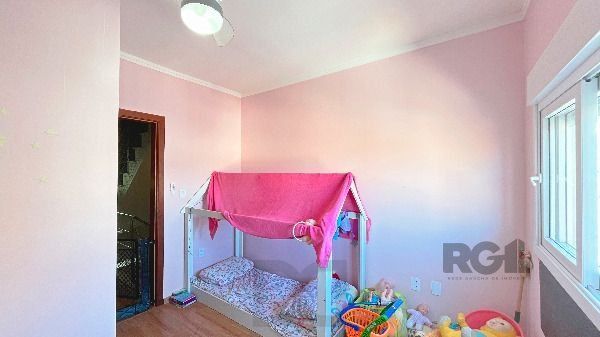 Casa em Porto Alegre, no bairro Guarujá, com 3 dormitório(s), e 3 banheiros, à venda. — foto 26