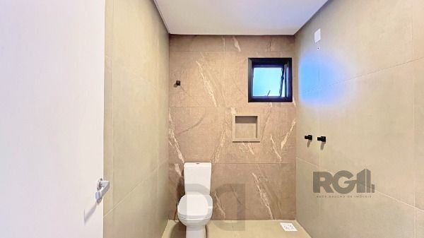 Casa em Porto Alegre, no bairro Hípica, com 3 dormitório(s), e 3 banheiros, à venda. — foto 20