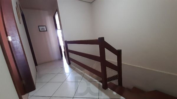 Casa em Porto Alegre, no bairro Hípica, com 3 dormitório(s), à venda. — foto 13