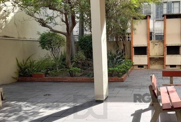 Apartamento em Porto Alegre, no bairro Farroupilha, com 1 dormitório(s), à venda. — foto 23