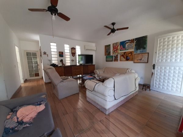 Casa para Venda - 136.31m², 3 dormitórios, sendo 1 suites, 2 vagas - Guarujá — foto 6